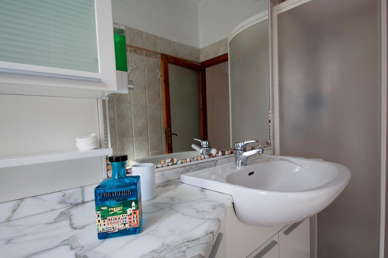 La Casa Di Ele, Parcheggio Privato Gratuito Apartamento La Spezia Exterior foto