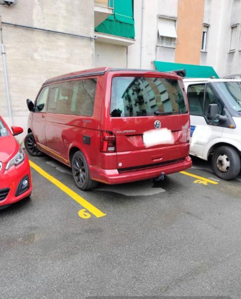 La Casa Di Ele, Parcheggio Privato Gratuito Apartamento La Spezia Exterior foto
